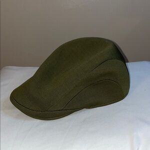 Kangol Tropic 507 flat cap size large olive green
